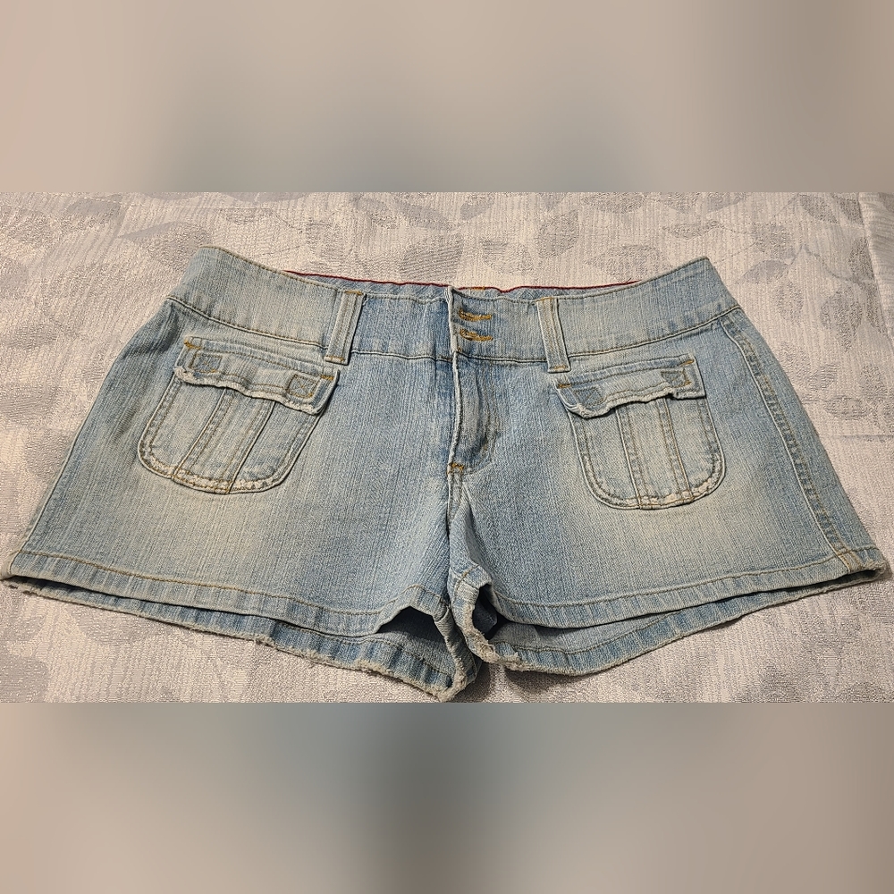 Juniors GLO Shorts